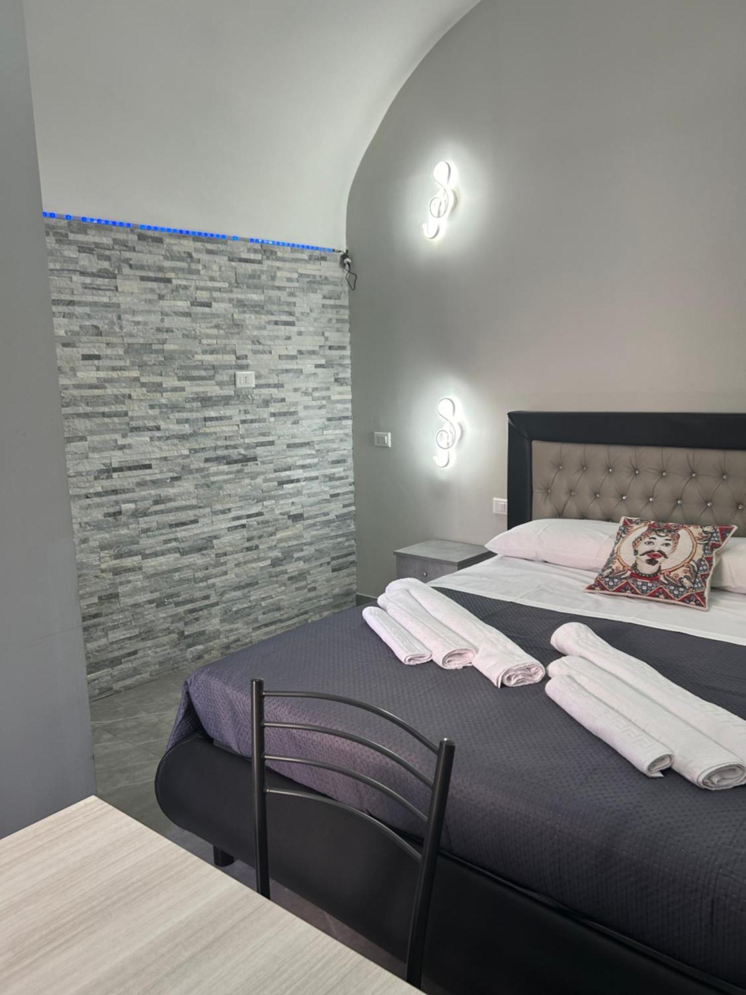 Appartamento Fanale House Aeroporto di Catania Fontana Rossa Esterno foto