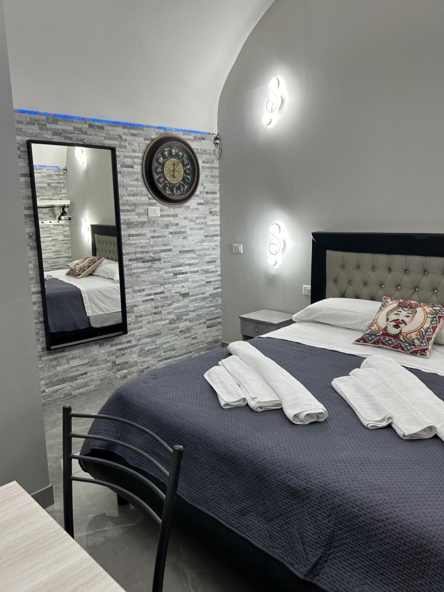 Appartamento Fanale House Aeroporto di Catania Fontana Rossa Esterno foto