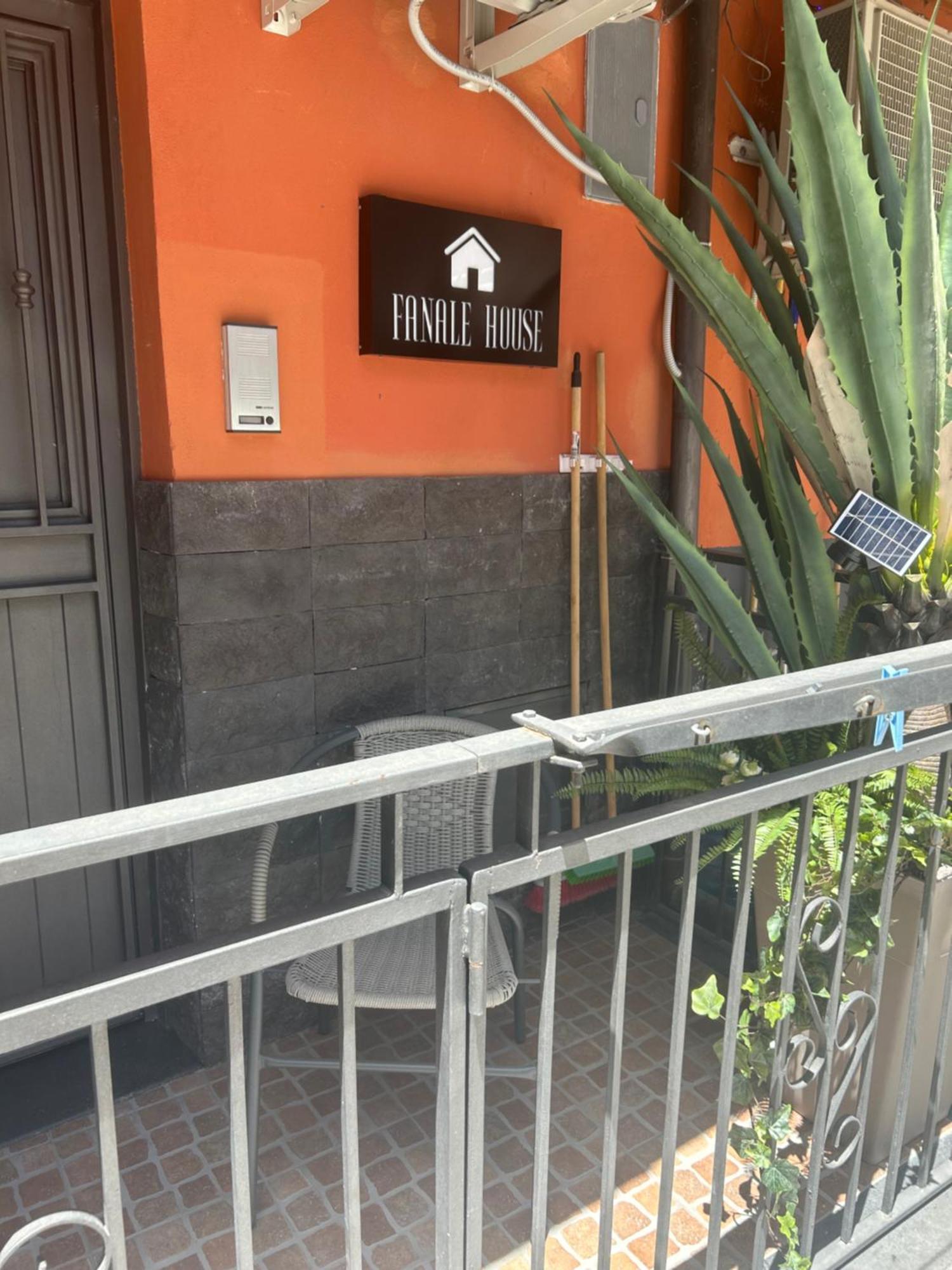 Appartamento Fanale House Aeroporto di Catania Fontana Rossa Esterno foto
