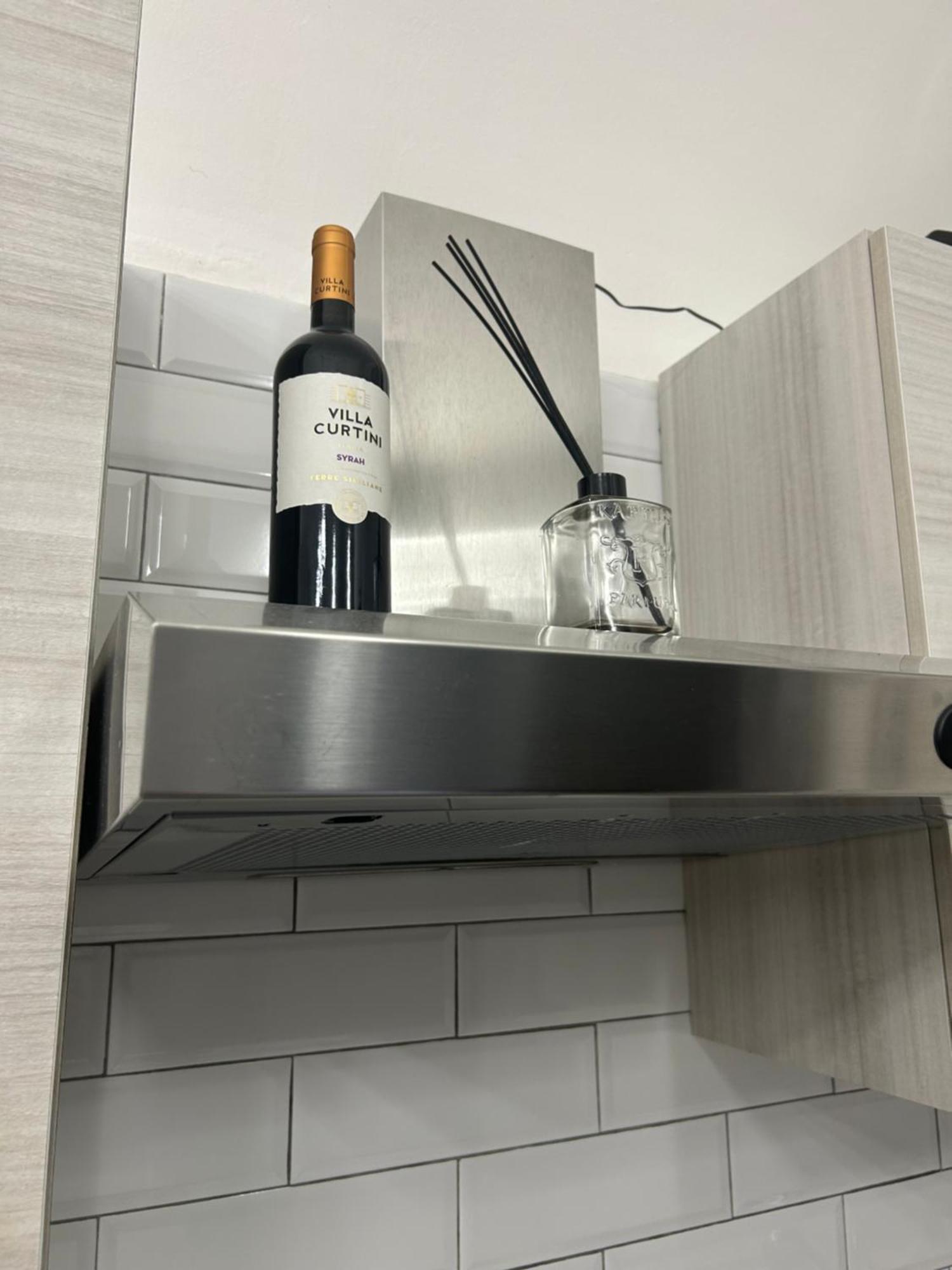 Appartamento Fanale House Aeroporto di Catania Fontana Rossa Esterno foto
