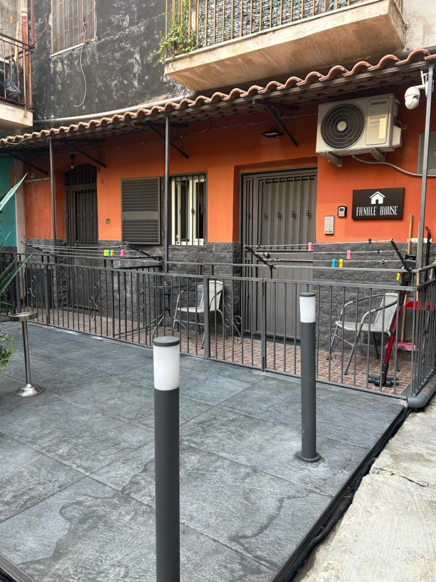 Appartamento Fanale House Aeroporto di Catania Fontana Rossa Esterno foto